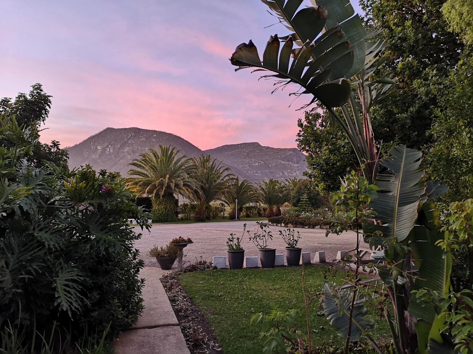 Tsitsikamma Gardens Self-Catering Cottages - Cottage #2 Sanddrif الغرفة الصورة